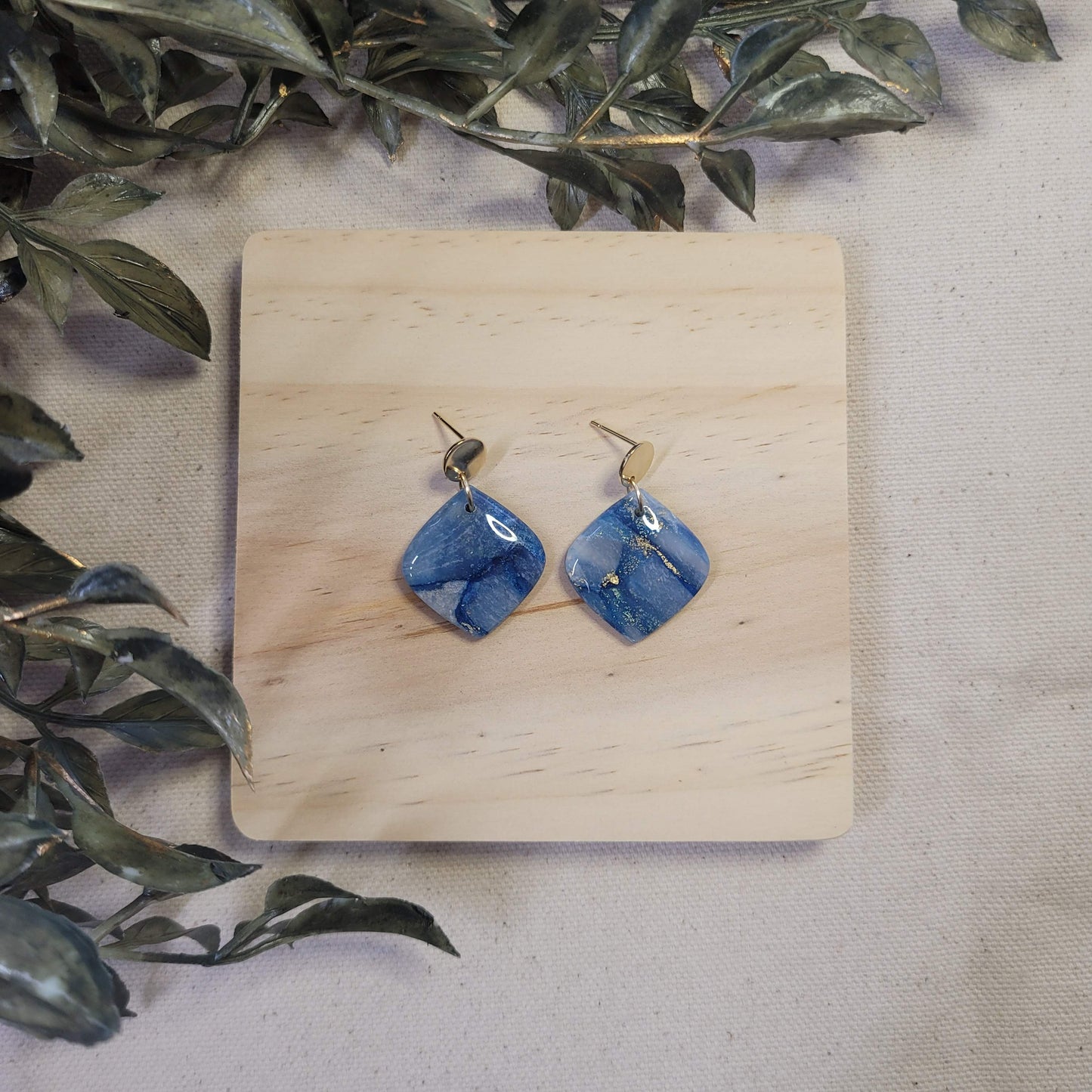 Ice Blue Pointed Drop