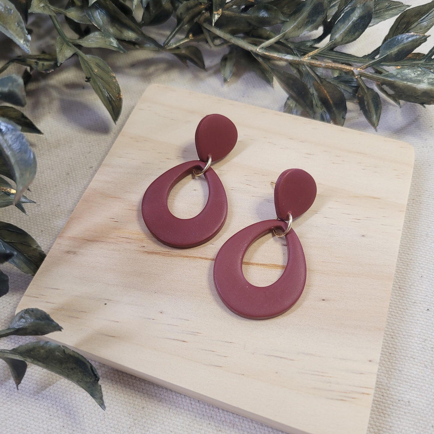 Wine Red Oval Cutout