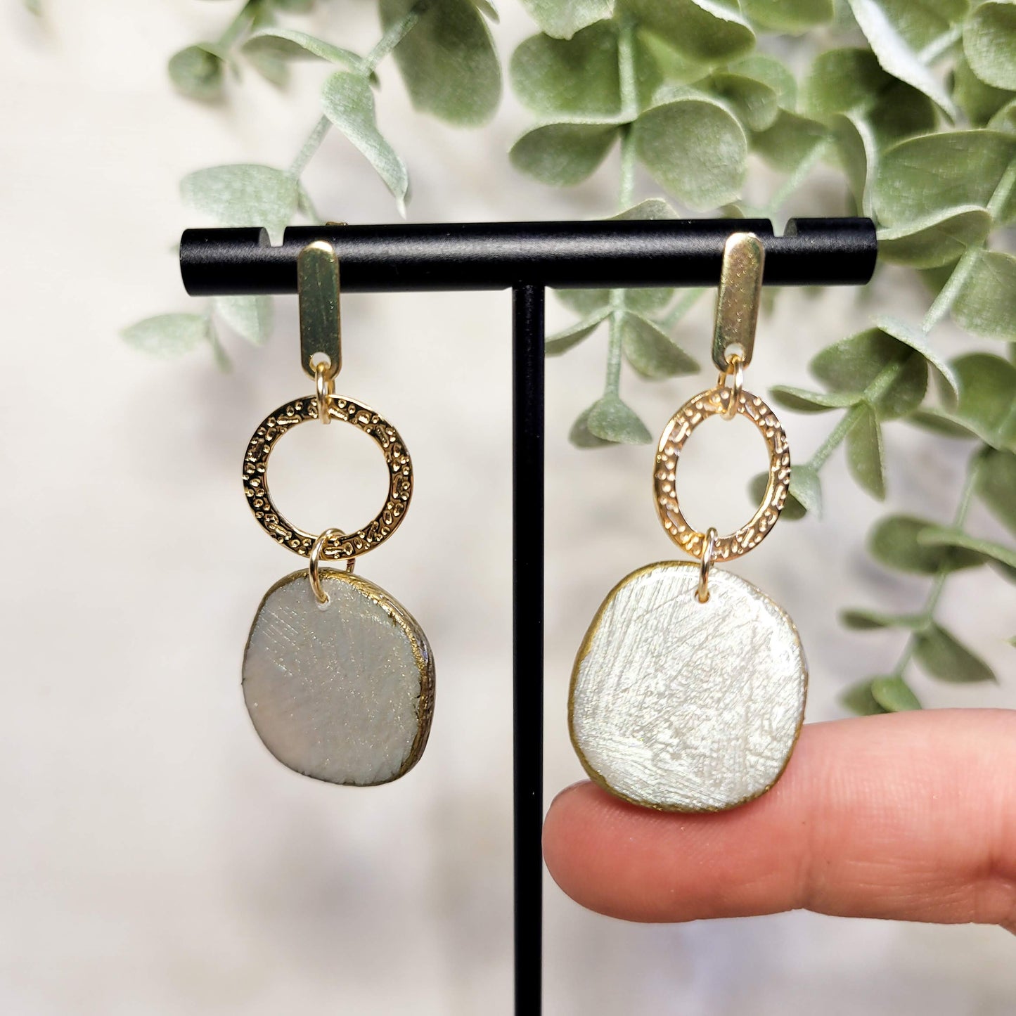 Textured Pearl Pebble Drop