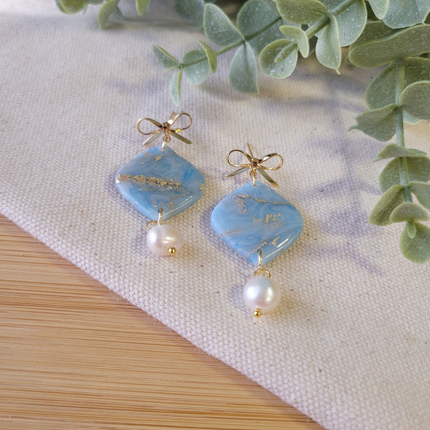 Blue Gold Pointed Drop