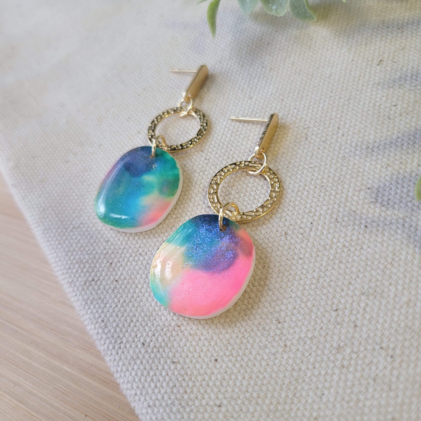 Tie Dye Pebble Drop
