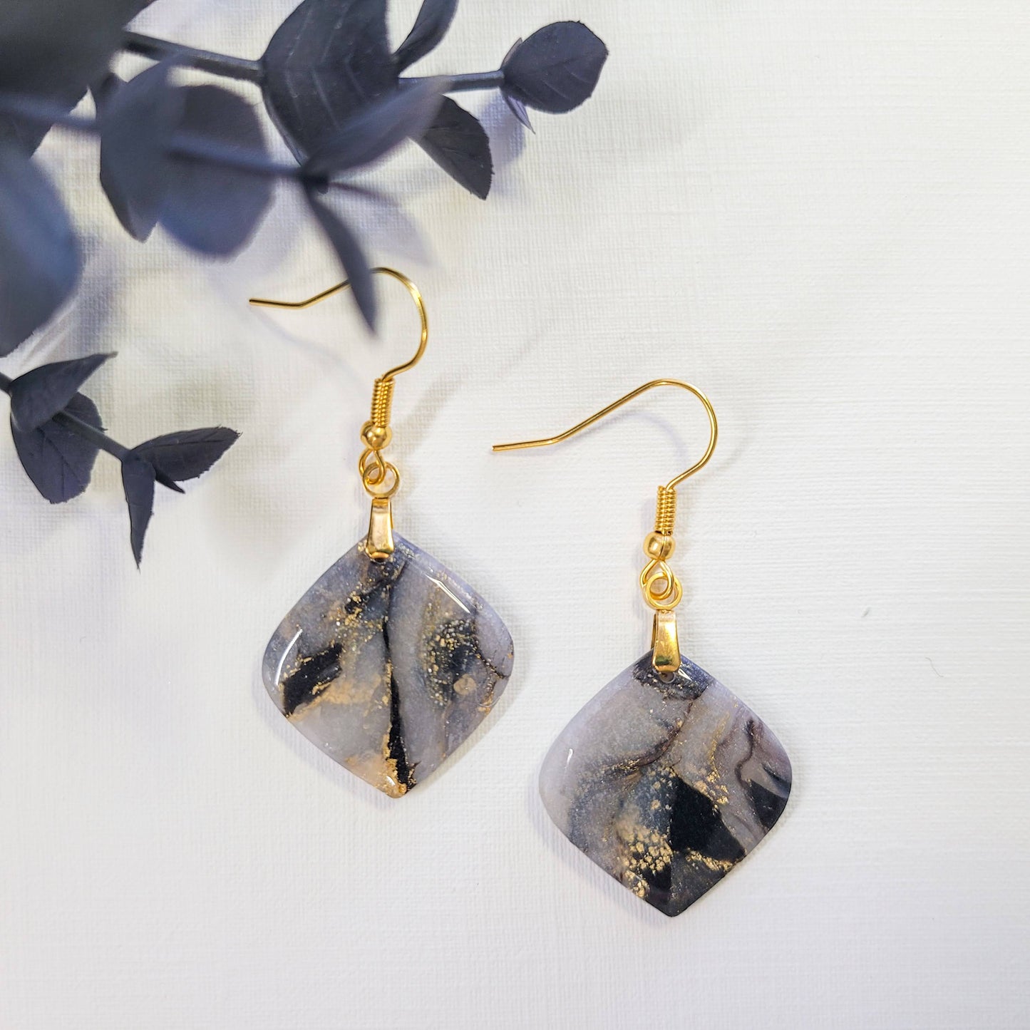 Black Agate Scraps Pointed Drop