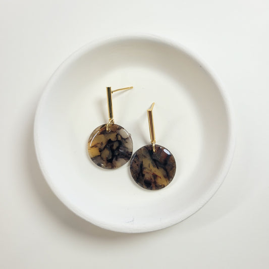 Tortoise Shell Circle