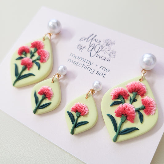 Mommy + Me Carnations