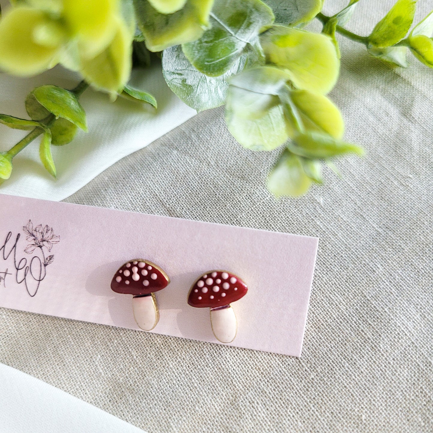 Lil Mushroom Studs