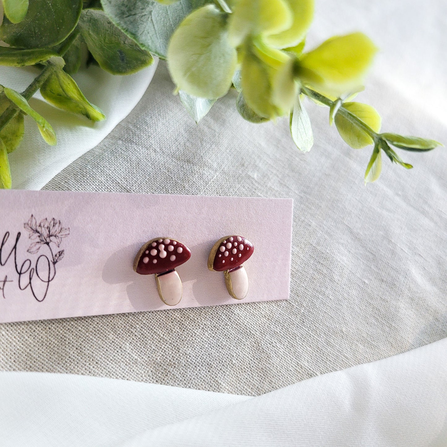 Lil Mushroom Studs