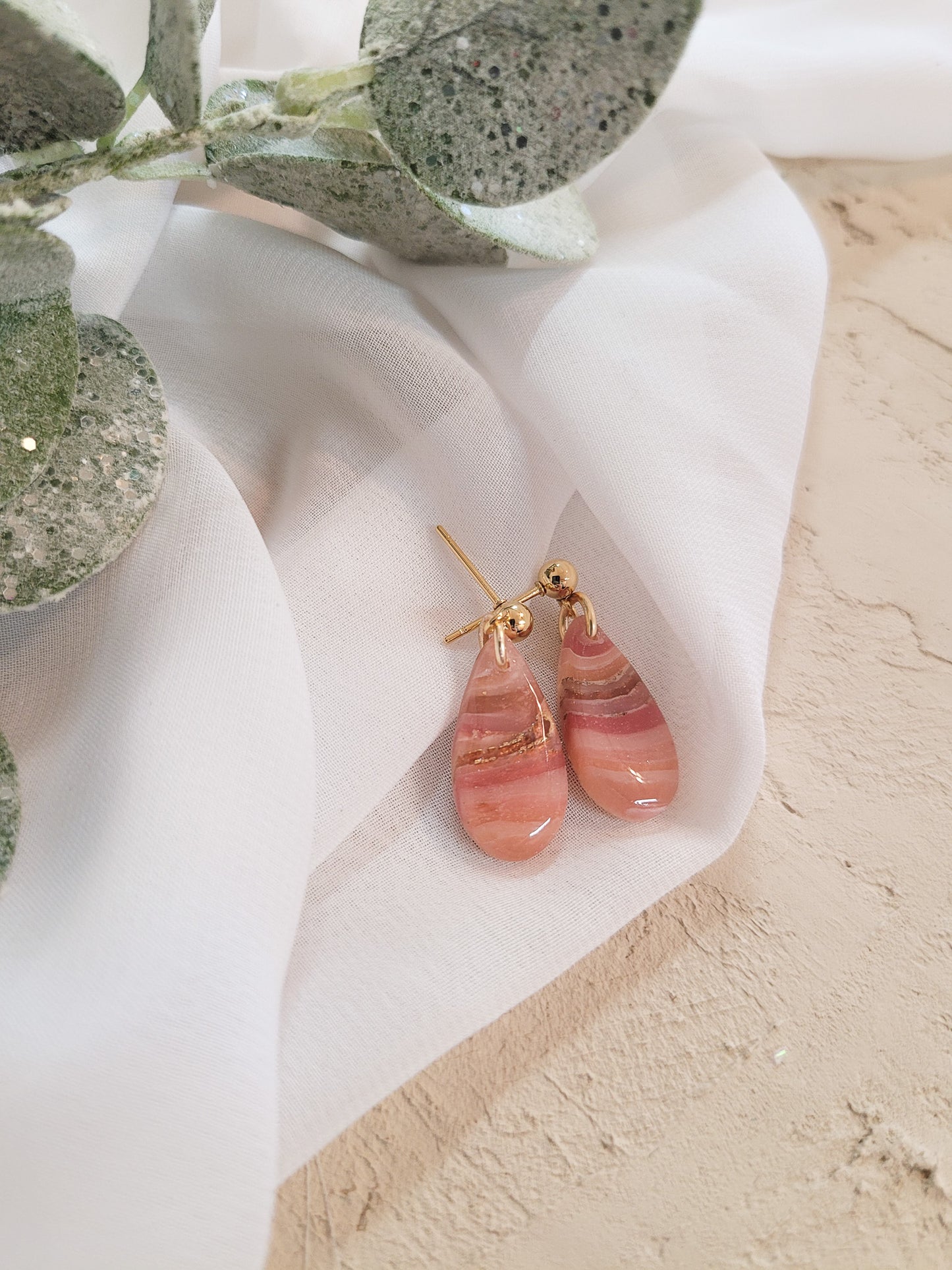 Pink Agate Mini Teardrop