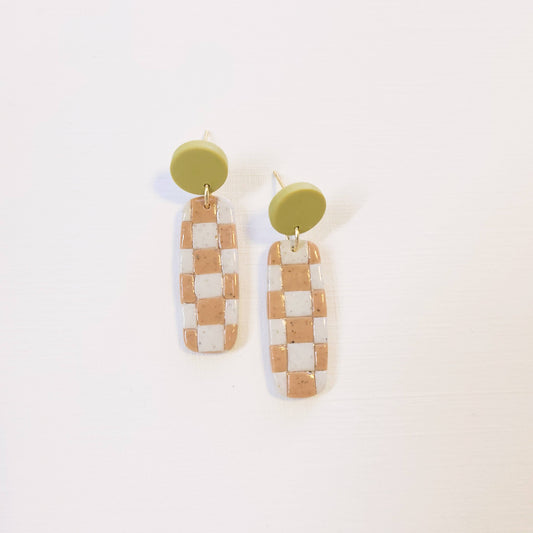 Retro Checkered Rectangle