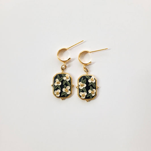 Gold Floral Square Frame