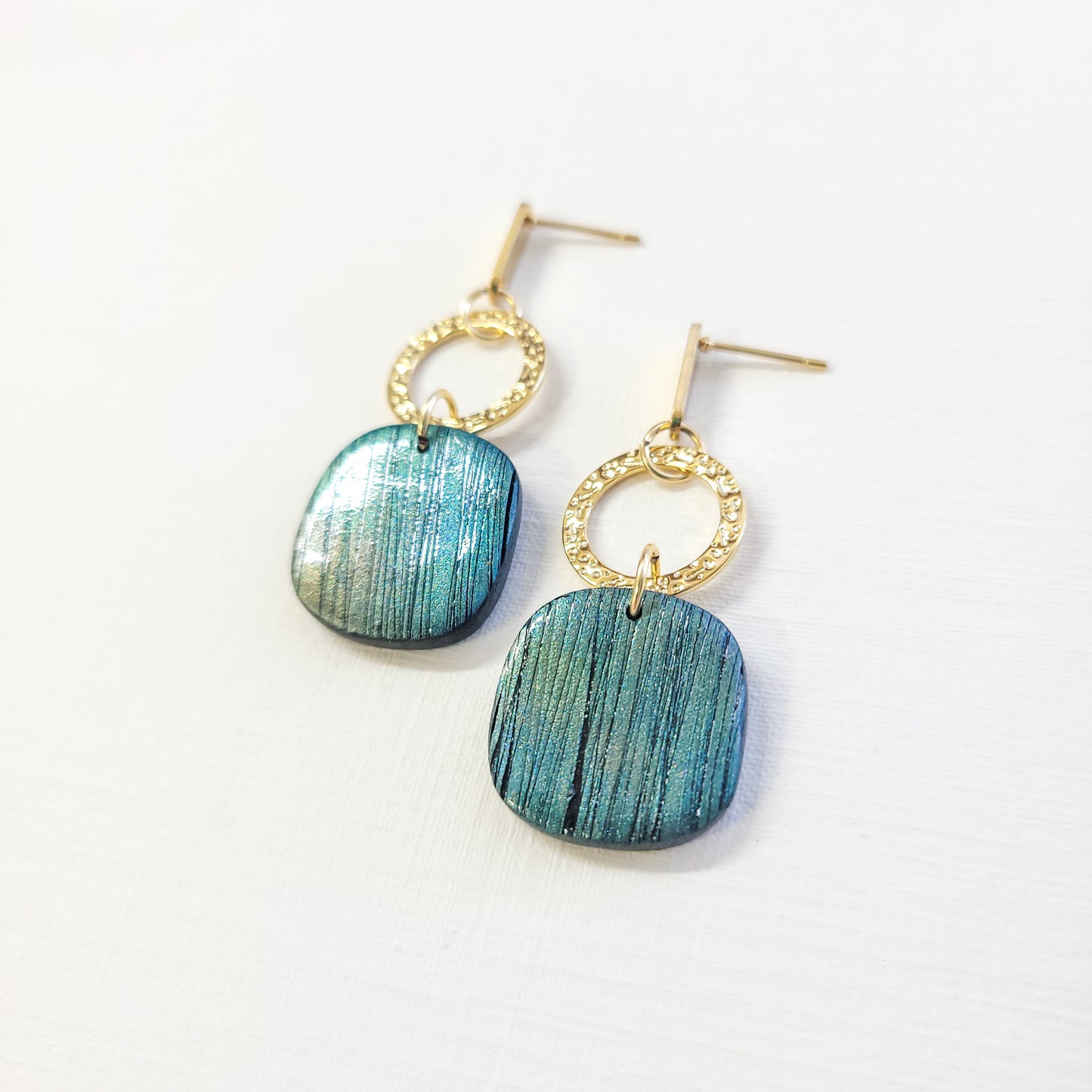 Labradorite Pebble Drop