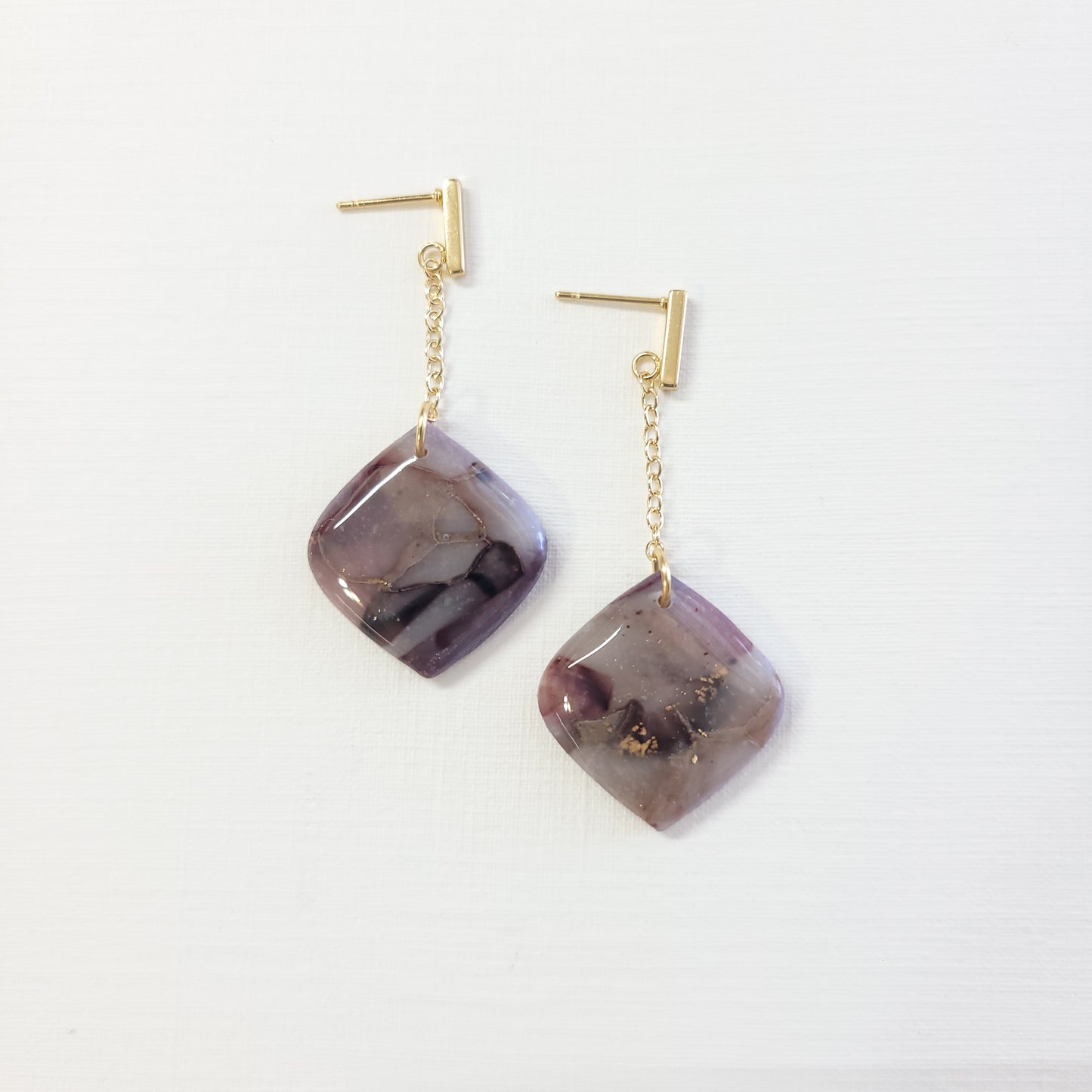 Maroon Agate Pointed Drop