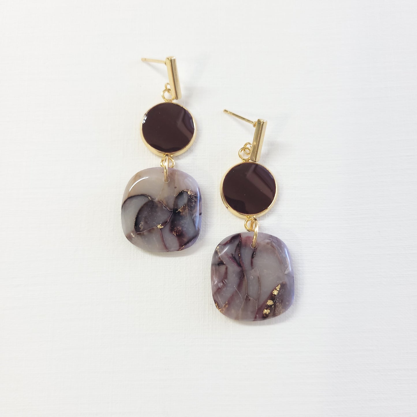 Maroon Agate Pebble Drop