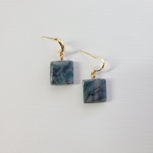 Moss Square Dangle