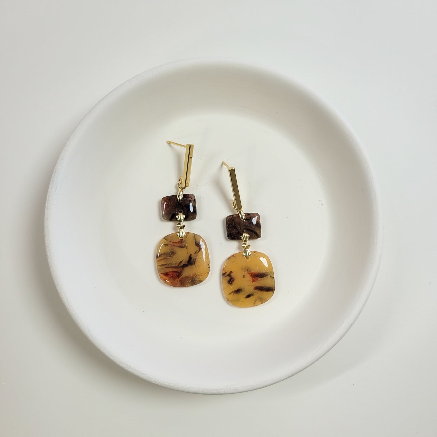 Tortoise Shell Square Stack