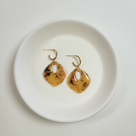 Tortoise Shell Hoop
