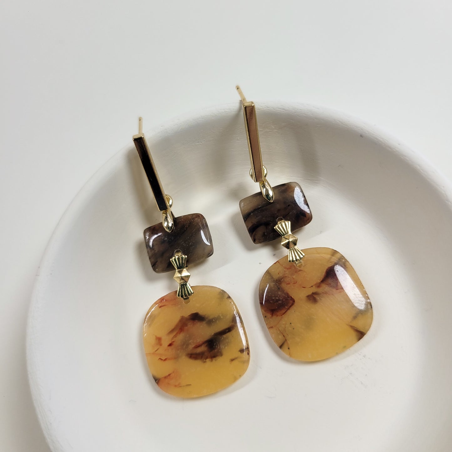 Tortoise Shell Square Stack