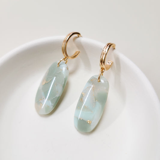 Sage Oval
