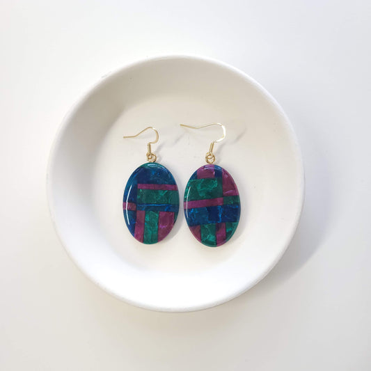 Quilted Jewel Oval