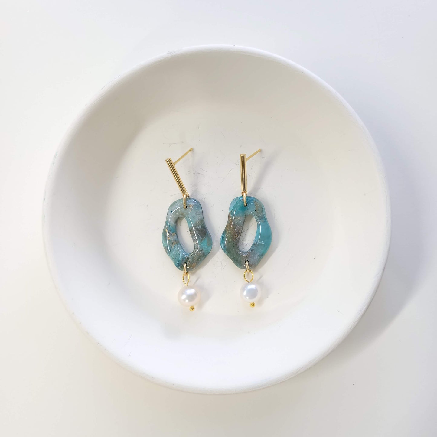 Sea Foam Organic Hoop