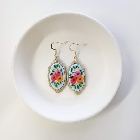 Painted Floral Oval